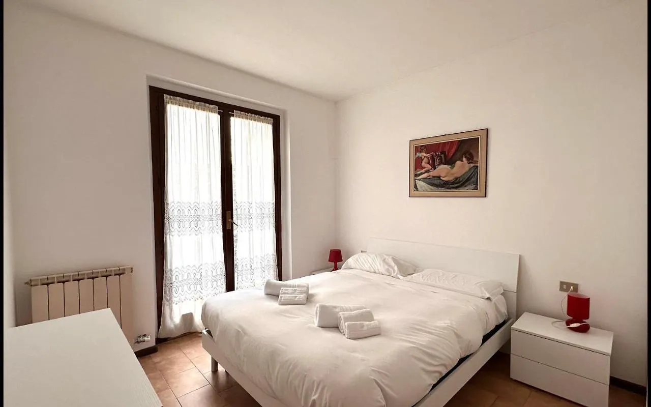 Apartment Geranium Home Lake Como Argegno